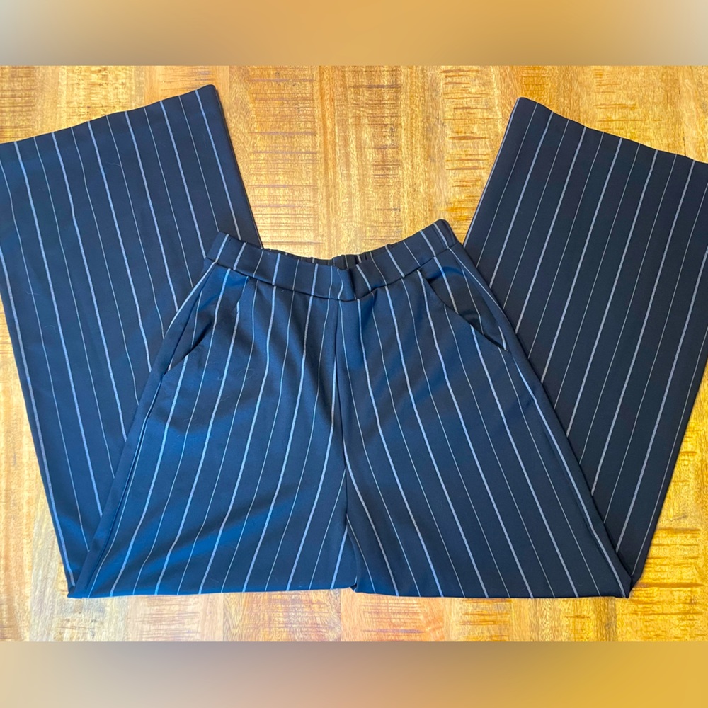 Banana Republic wide leg elastic dress pants